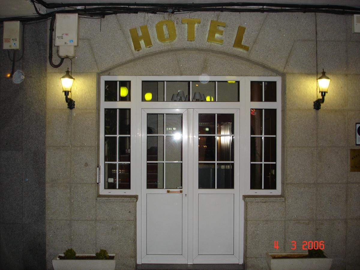 Hotel Los Angeles La Baneza Exterior photo
